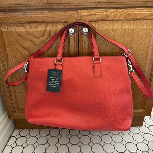 Gucci $1,980 Calfskin Large Bamboo Tassel Top Handle Tote w/ dust bag - Picture 6 of 13